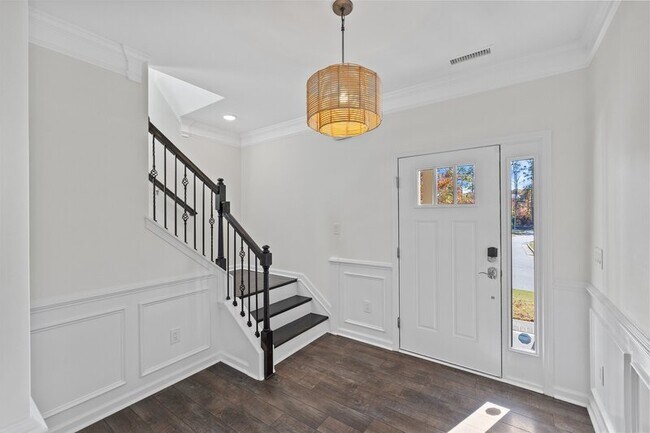 Building Photo - 460 Young Landing Ct