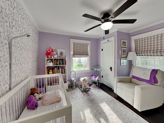 Building Photo - Fairmount Cottage READY NOW!