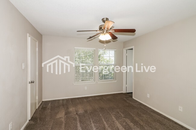 Building Photo - 20908 Patriot Park Ln