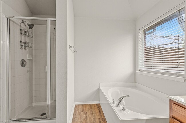 Building Photo - 1941 Harvester Dr