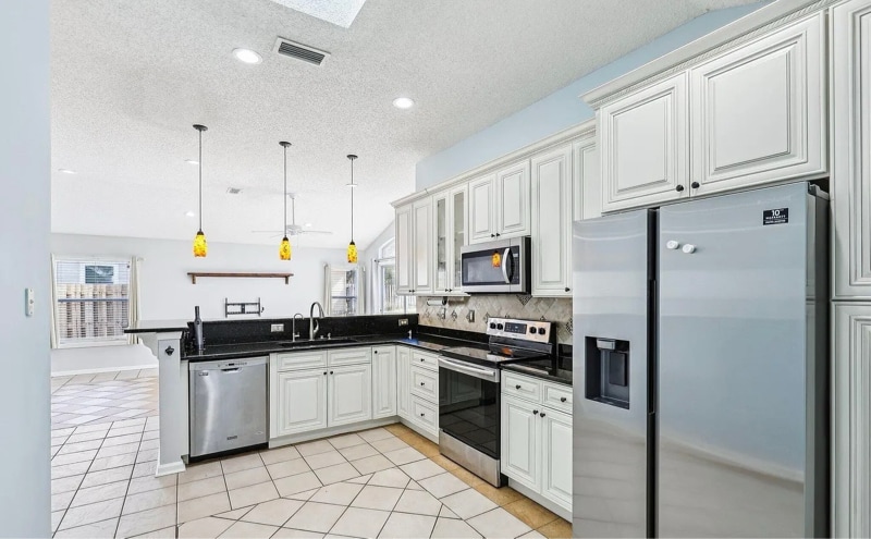Building Photo - 10444 Brookwood Bluff Rd S