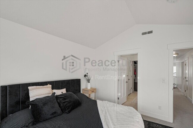 Building Photo - 4322 W Notch Peak Ln