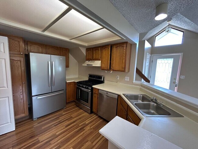 Building Photo - 7855 Brandy Cir