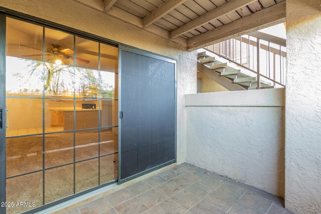 Building Photo - 10410 N Cave Creek Rd