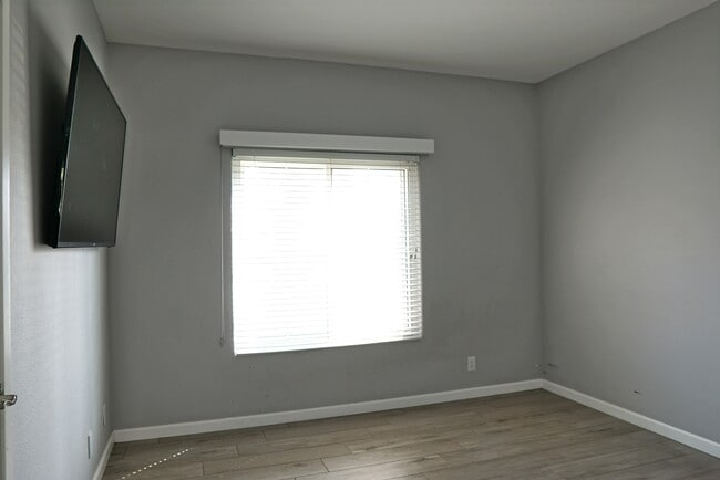 Building Photo - 238 Strada Fortuna