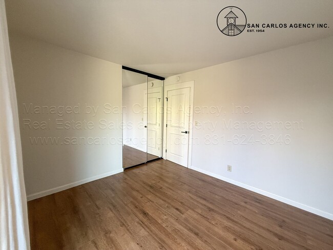 Building Photo - Newly Remodeled Two Bedroom Riverwood Town...