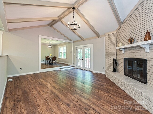 Building Photo - 9565 Man O War Rd