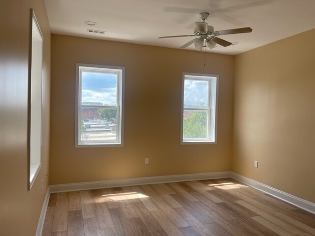 bedroom 1 view 1 - 1336 N Capitol St NW