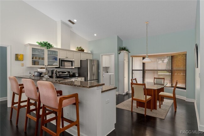 Building Photo - 2971 W Plantation Pines Ct