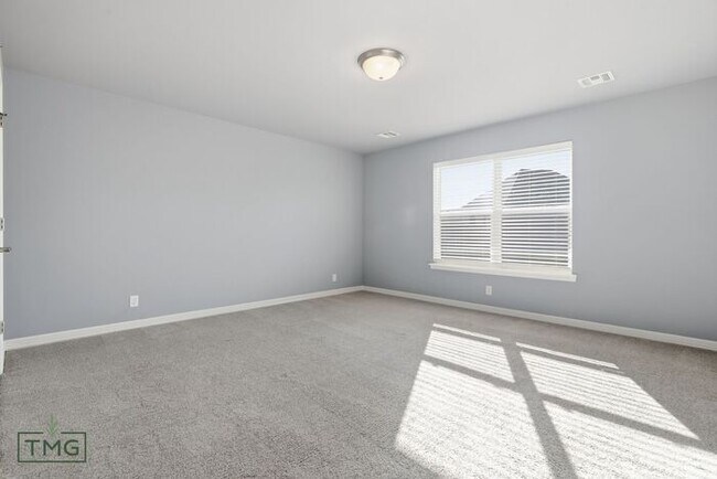 Building Photo - 3 Car Garage! Gorgeous 4/3.5/3 Luxury Home