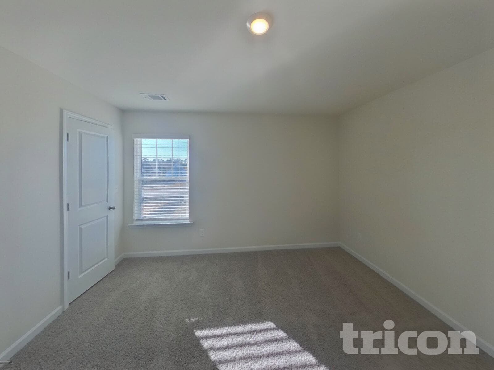 Building Photo - 118 Avondale Blvd SE