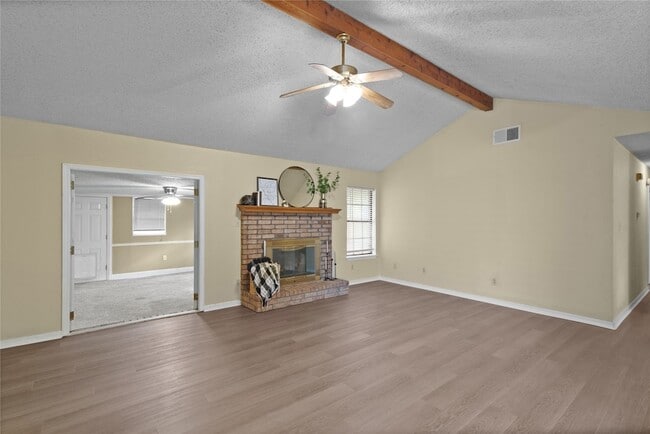 Building Photo - 2526 Downs Cir