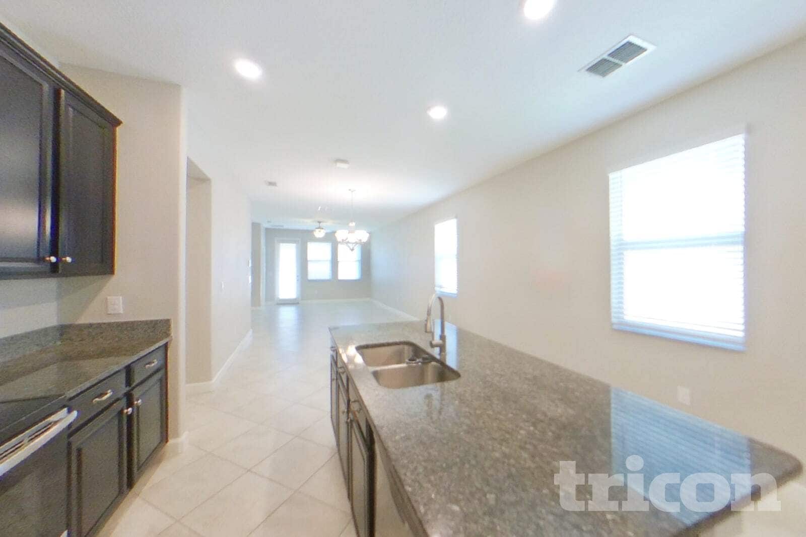 Building Photo - 9735 Ivory Dr