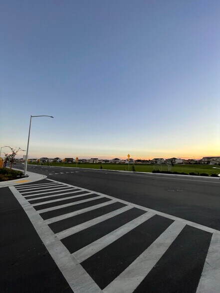 Building Photo - 2469 Cellar St