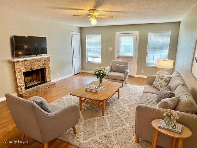 Building Photo - 505 Hedgewood Dr