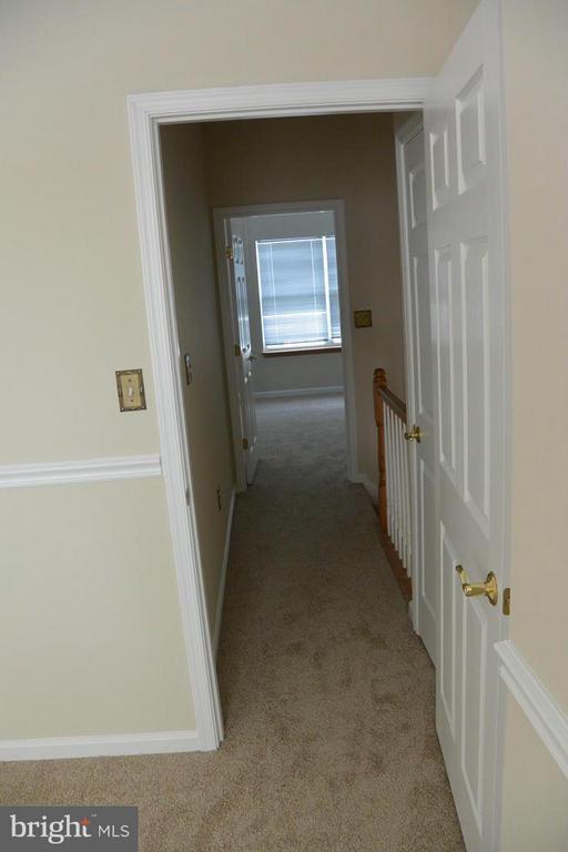 Building Photo - 5302 Chieftain Cir