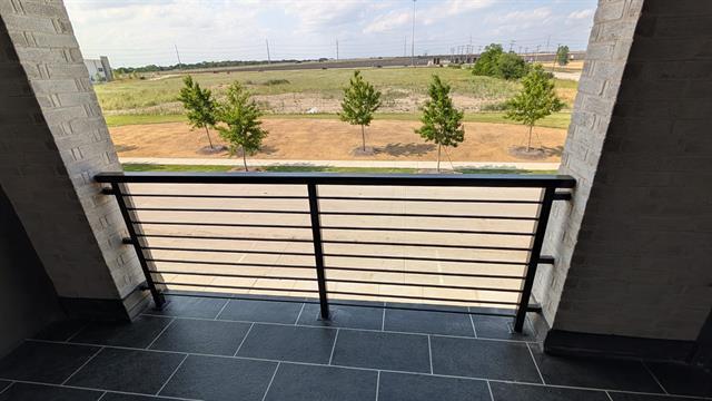 Building Photo - 2523 Huxley Mews