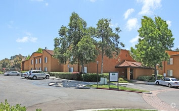 Building Photo - BONITA COURT APARTMENTS
