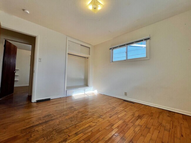 Building Photo - Ranch-Style 3 Bed, 1.5 Bath Home Near Avery Park in Fort Collins