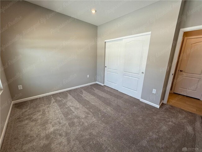 Building Photo - 141 Kenneth Hamilton Way
