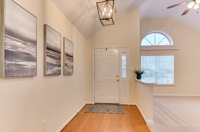 Building Photo - 4655 Wellington Ct
