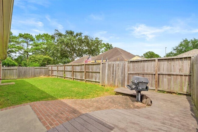 Building Photo - 3642 Slocom Dr