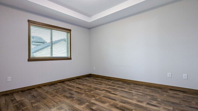 Building Photo - Modern 4-bed, 3-bath Single-Family Home Lo...