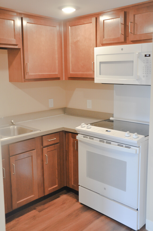Building Photo - Westminster Apartments