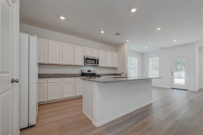 Building Photo - 22084 Juniper Crossing Dr