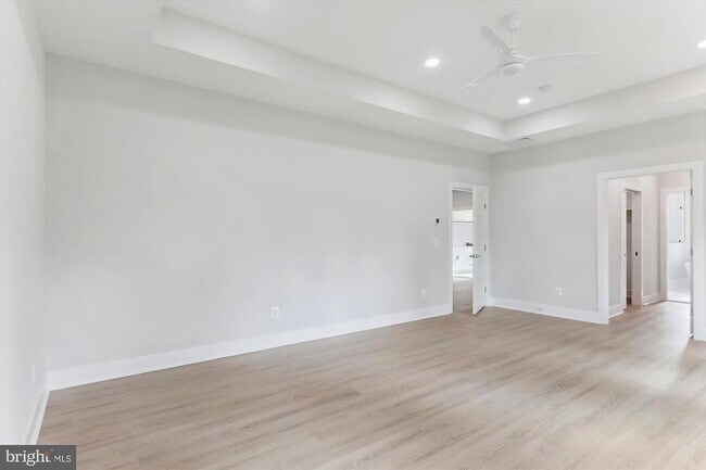 Building Photo - 2808 Boswell Ave