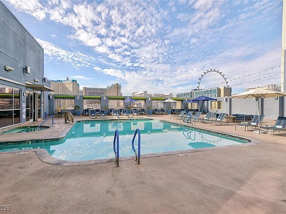 Building Photo - 211 E Flamingo Rd