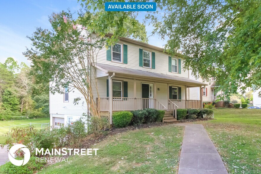 Primary Photo - 1124 Ridgecliff Dr
