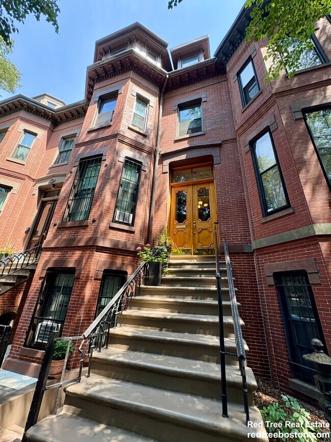 Building Photo - 49 Dwight St