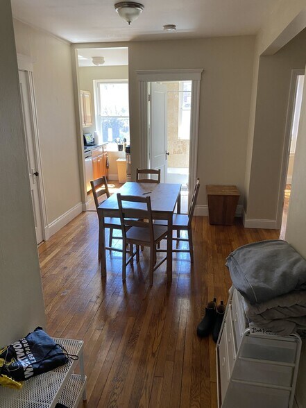 Building Photo - 120 Brainerd Rd