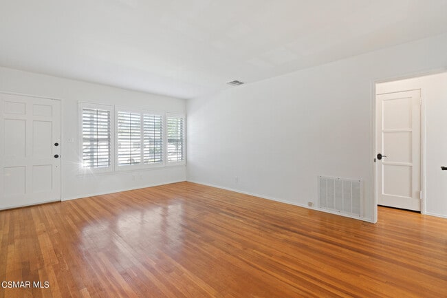 Building Photo - 6617 Gerald Ave