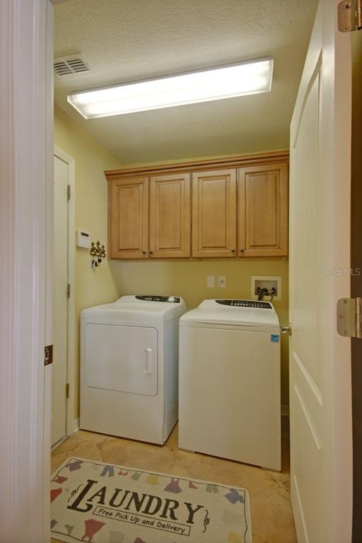 Building Photo - 15825 Durango Cir