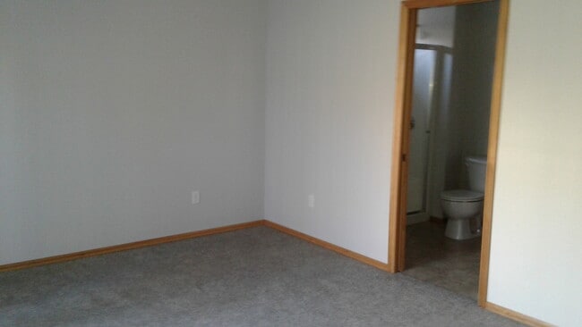Building Photo - Desirable area of Central Point - Single S...