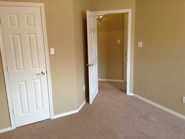 Building Photo - 7920 Desert Rose Ct