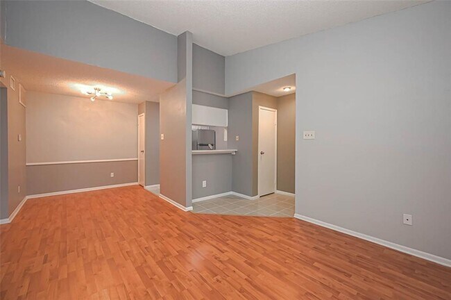Building Photo - 2120 El Paseo St