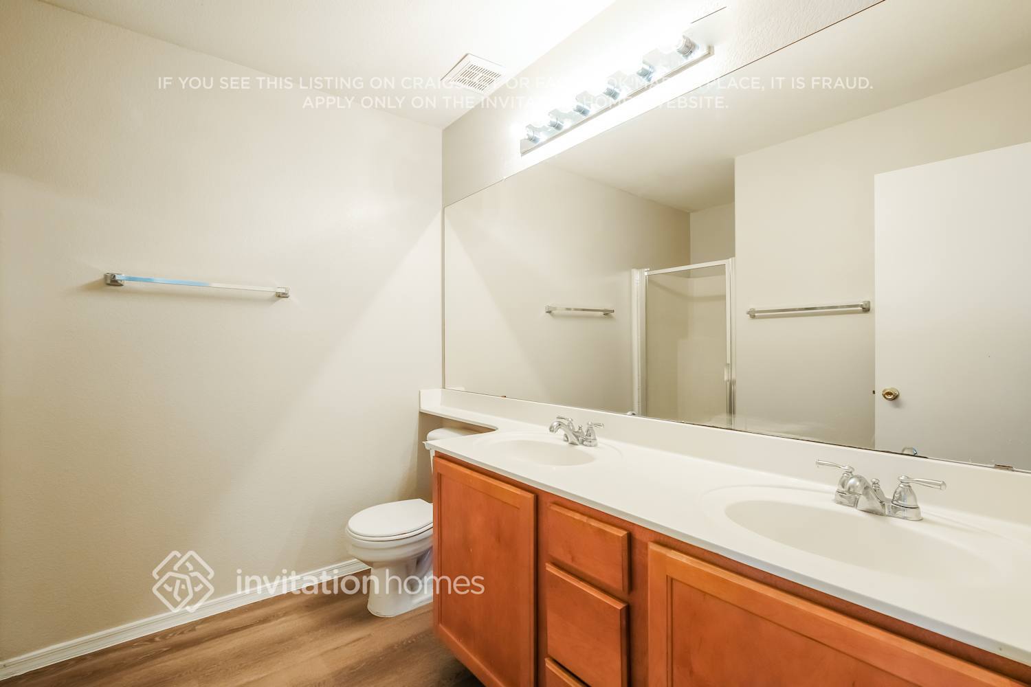 Building Photo - 8207 S 18th St