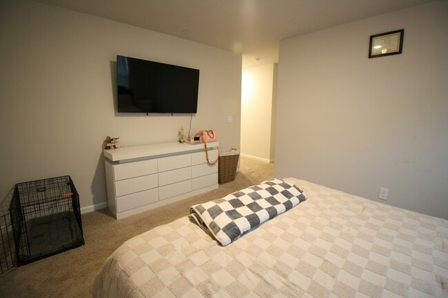 Building Photo - 220 Dale Mires Ln