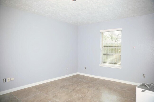 Building Photo - 17427 Lobo Trail