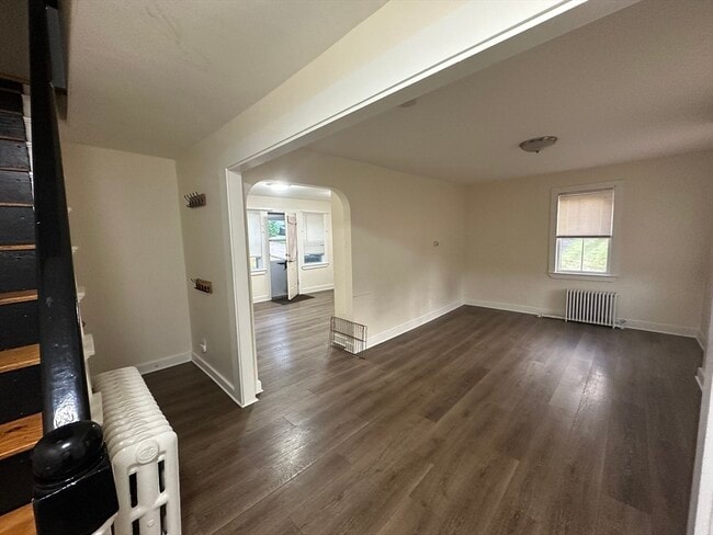 Building Photo - 1024-1026 Waverly St