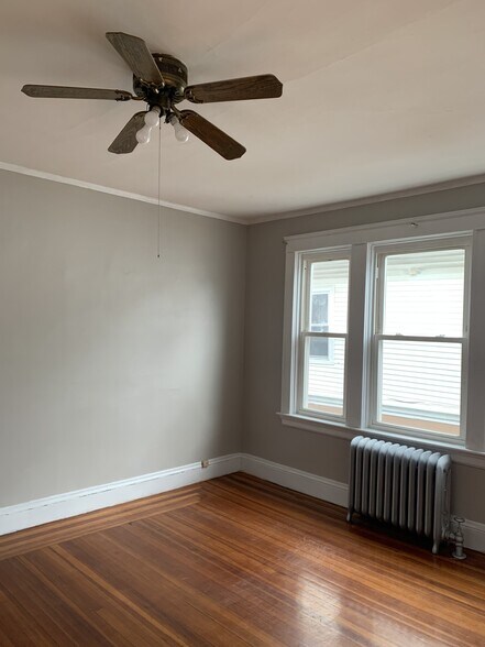 Building Photo - 67 Bellevue Ave