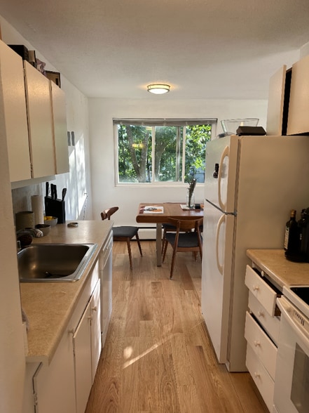 Building Photo - 1200 Boylston Ave