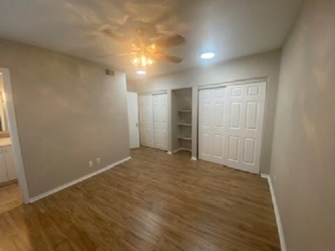 Building Photo - 8642 Fredericksburg Rd