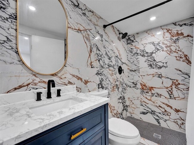 Building Photo - 3661 NE 8th Ave