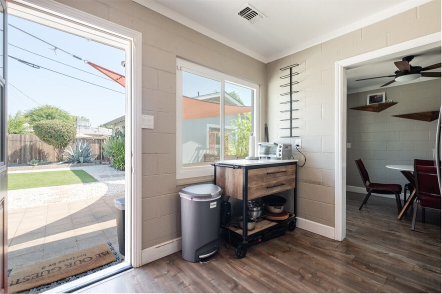 Building Photo - 5700 Cibola Way