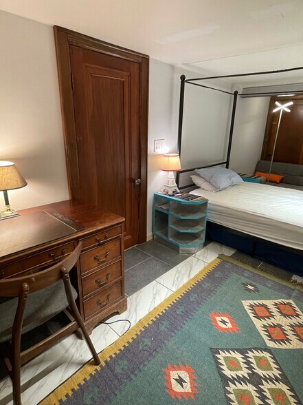 Building Photo - 4778 Rogers Rd