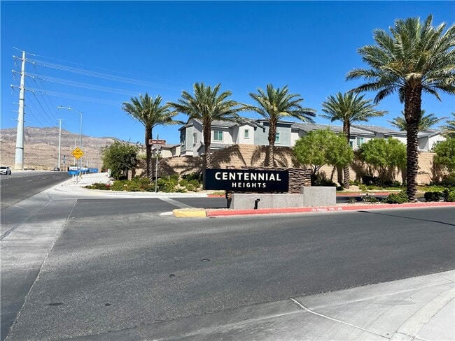 Building Photo - 10777 Evelyn Yard Ct